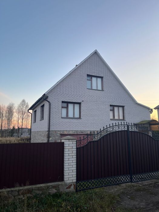 ТЕРМІНОВО! Продам 2-поверховий будинок в м. Олевськ