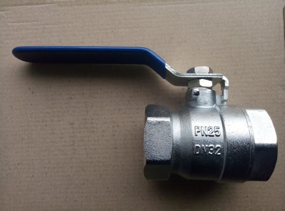 Кран кульковий 1 1/4 дюйма