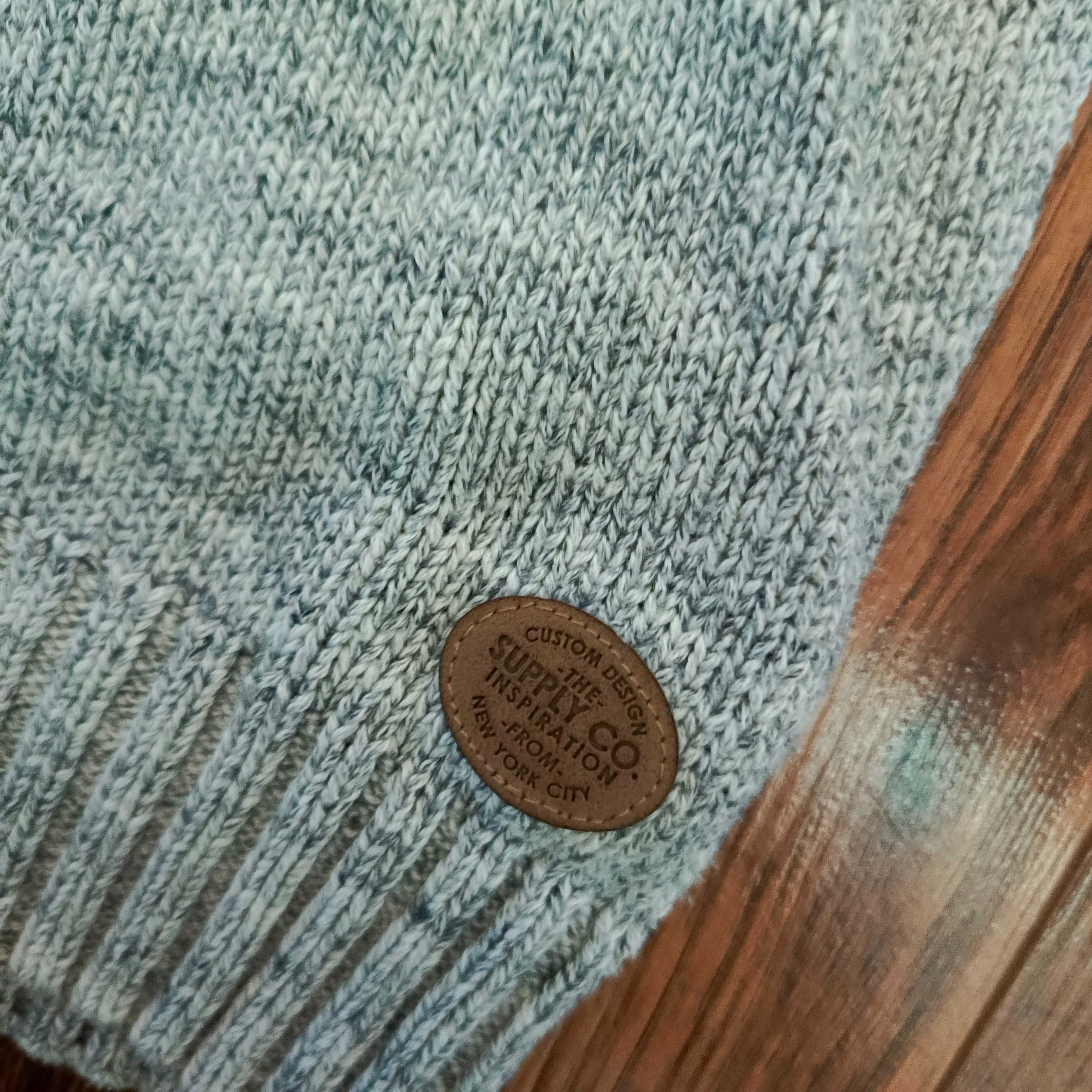 Śliczny sweter dla chłopca r.134/140 bawełna 100% jak NOWY