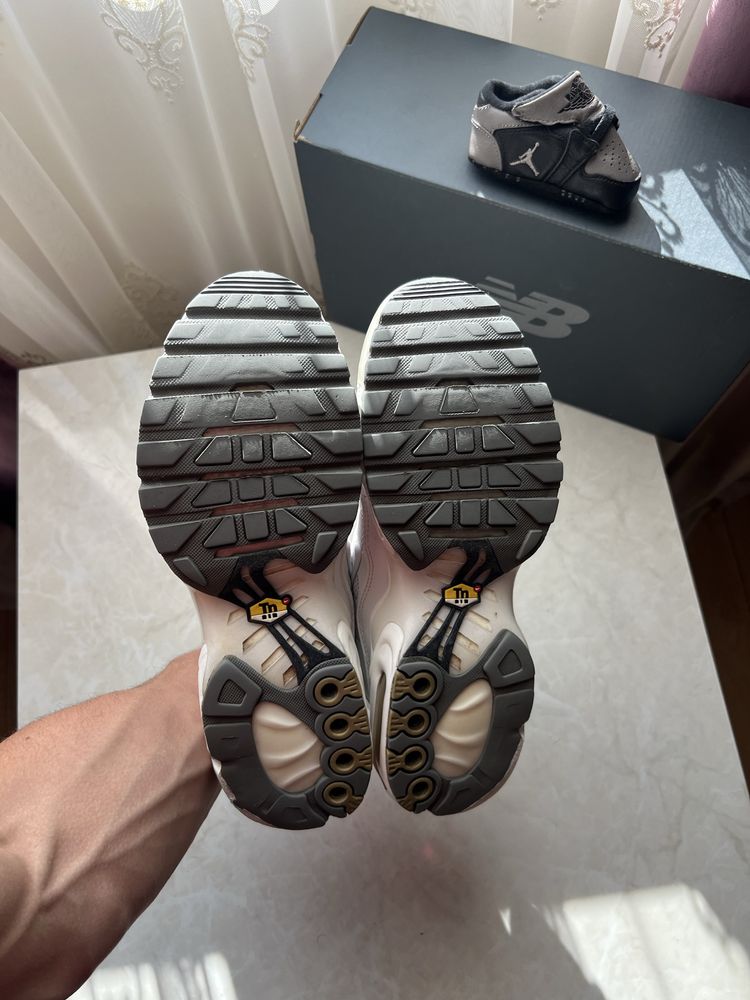 Кроссовки Nike Air Max TN Plus Розмір 42.5/43 Original Взуття