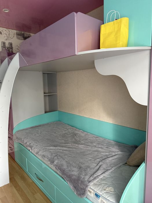 Продам меблі в дитячу кімнату Б/У