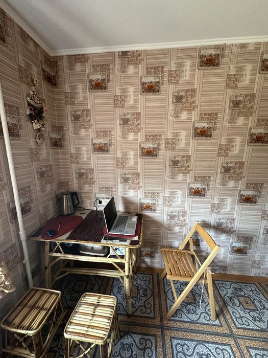 Квартира 1-кімнатна з меблями