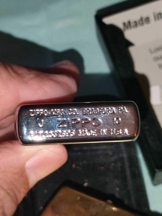 Isqueiros Zippo novos