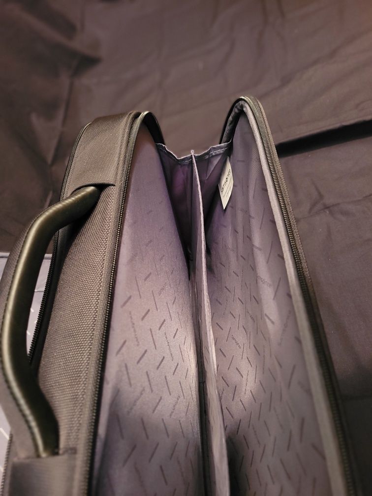 Samsonite Torba Vectura 16 na notebook i dokumenty – ciemno szara