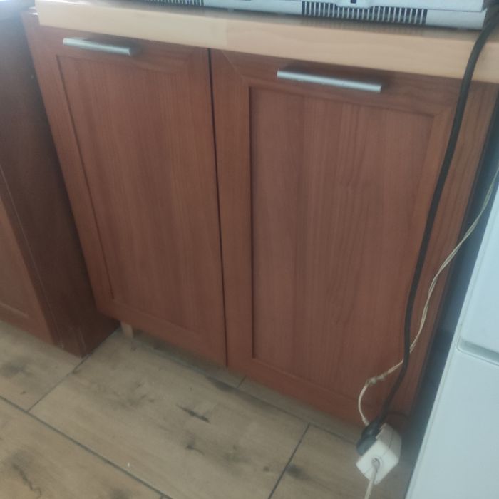 Sprzedam zlewozmywak z szafką