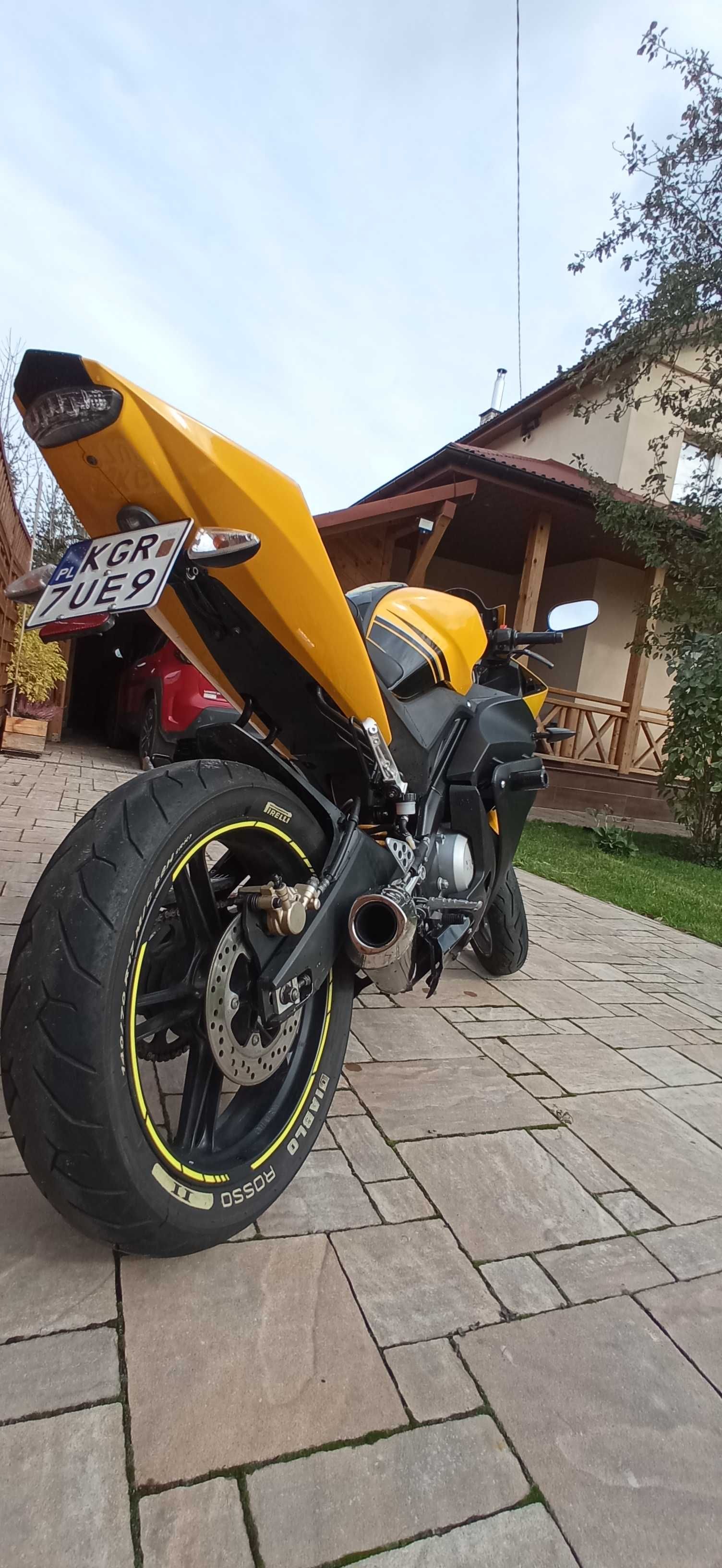 Yamaha YZF R 125 kat. B