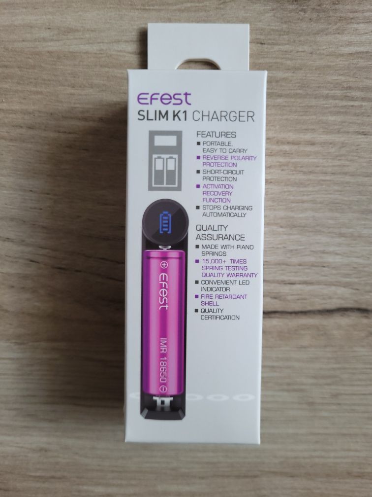 Ładowarka Efest Slim K1