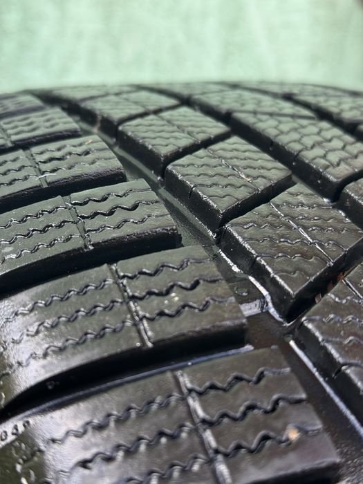 Резина Continеntal 18, 23 рік ЗИМА