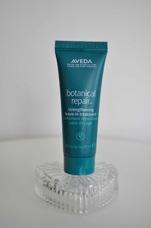 Aveda Botanical Repair Odżywka do włosów bez spłukiwania 25 ml
