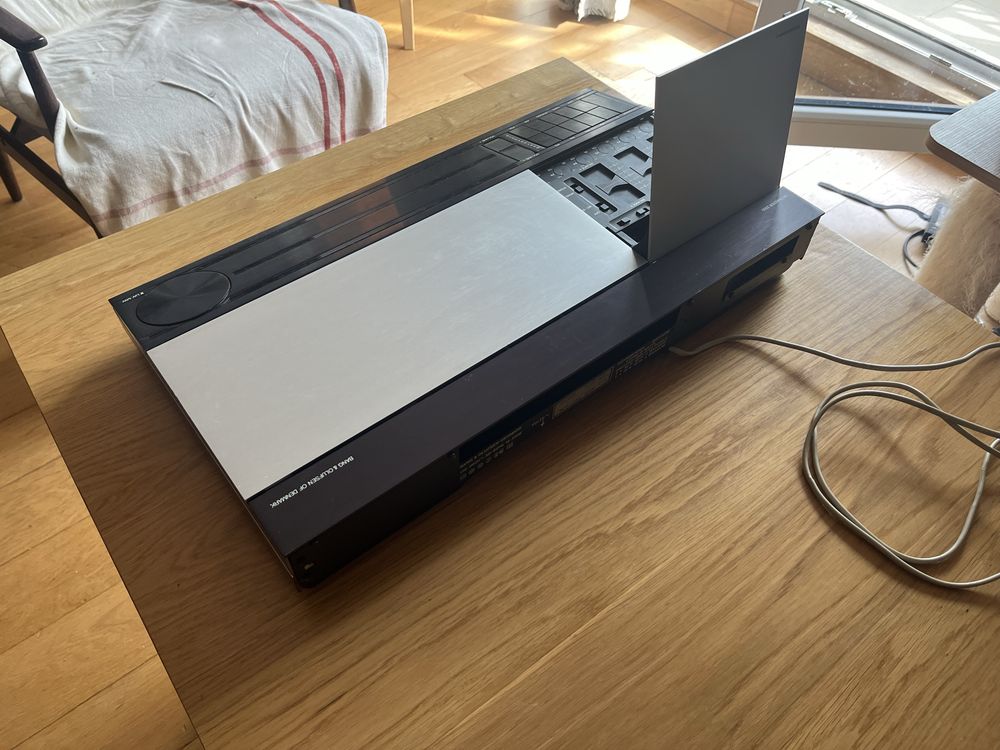 Amplituner Bang & Olufsen Beomaster 2200