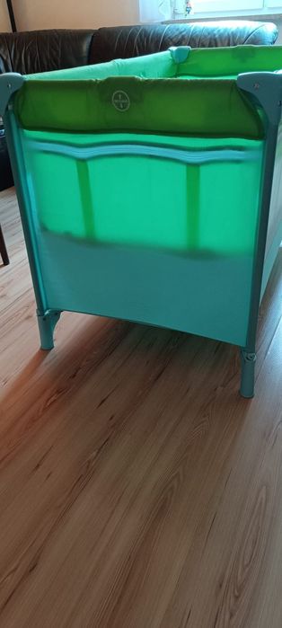 łóżko-kojec dla dzieci