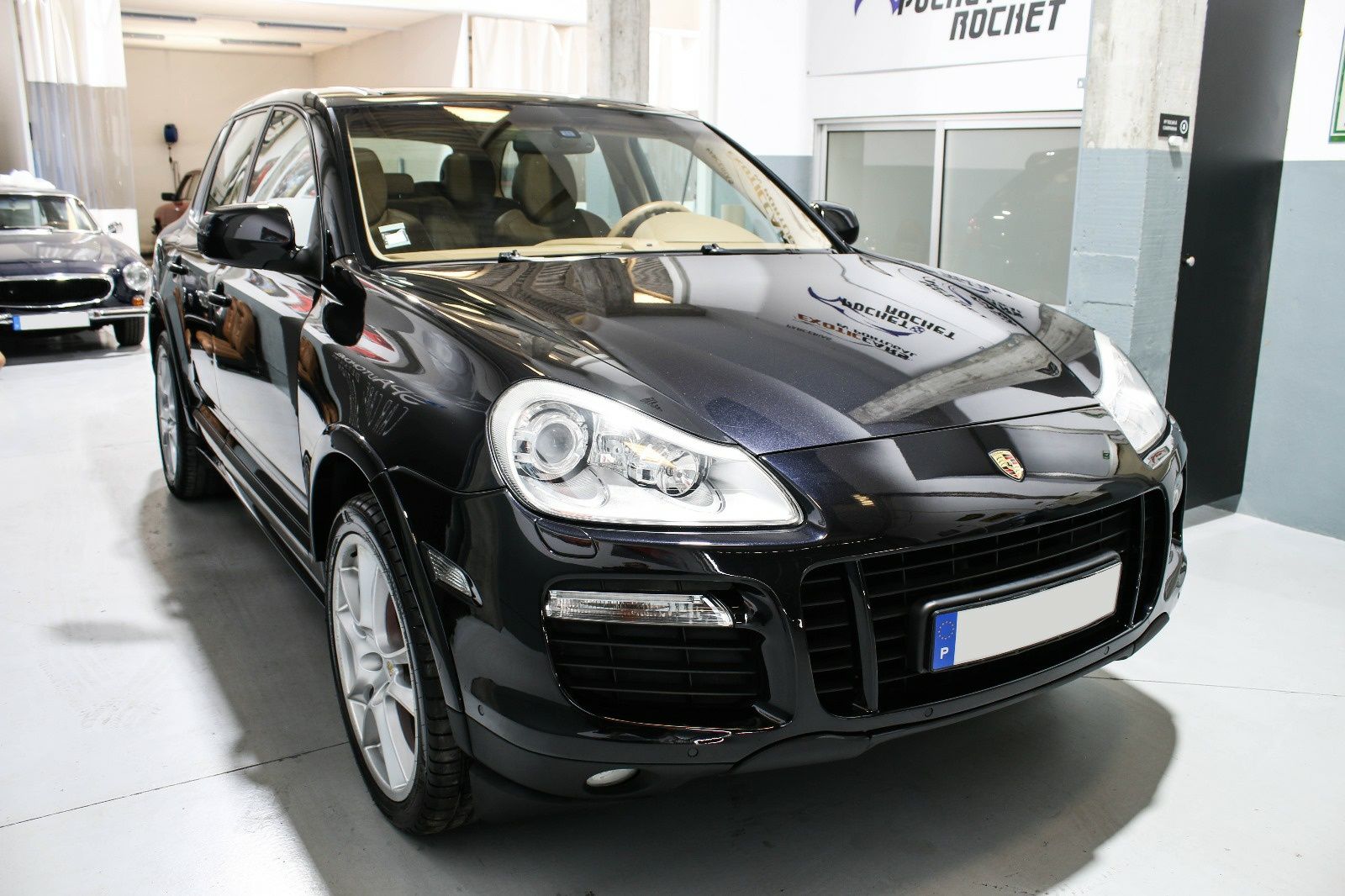 Porsche Cayenne 4.8 GTS