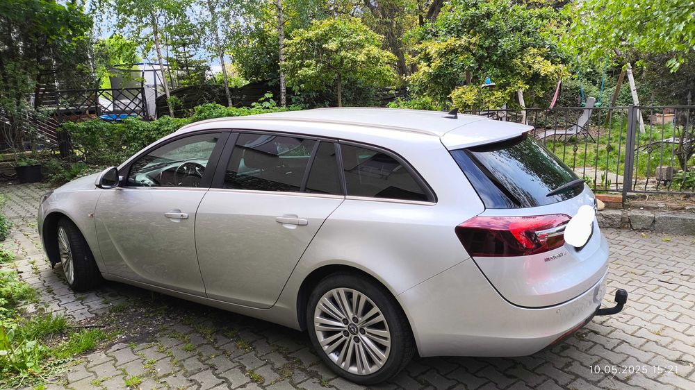 Opel Insignia rok 2014- sprzedam