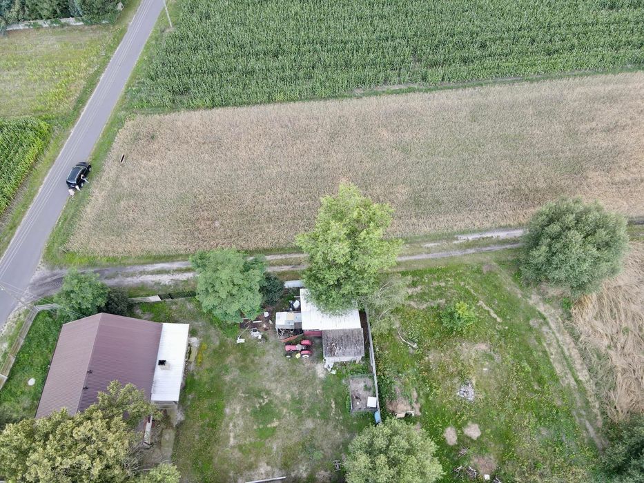 Sprzedam urokliwe działki