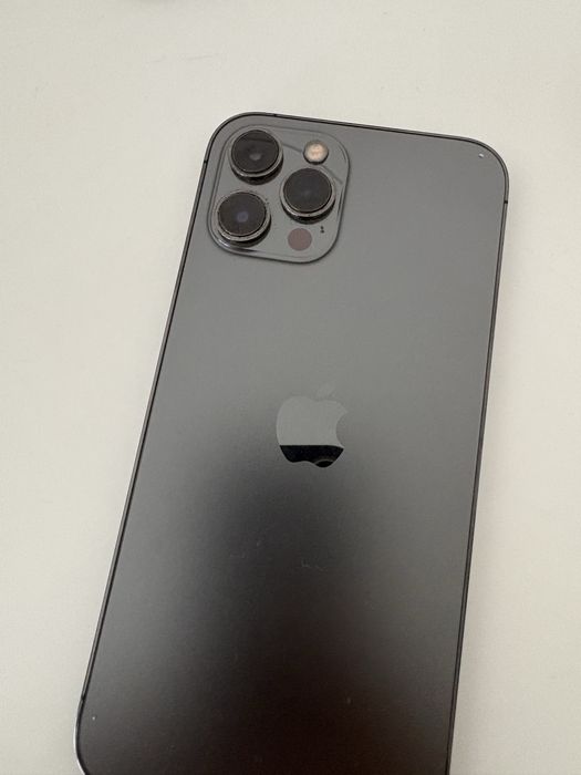 Iphone 12 Pro-Max