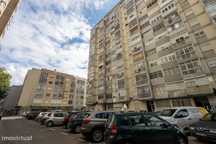 T1 com excelente potencial na Falagueira - Venda Nova