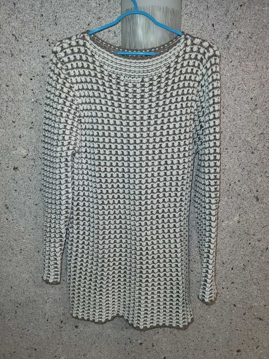 Ciepły sweter damski