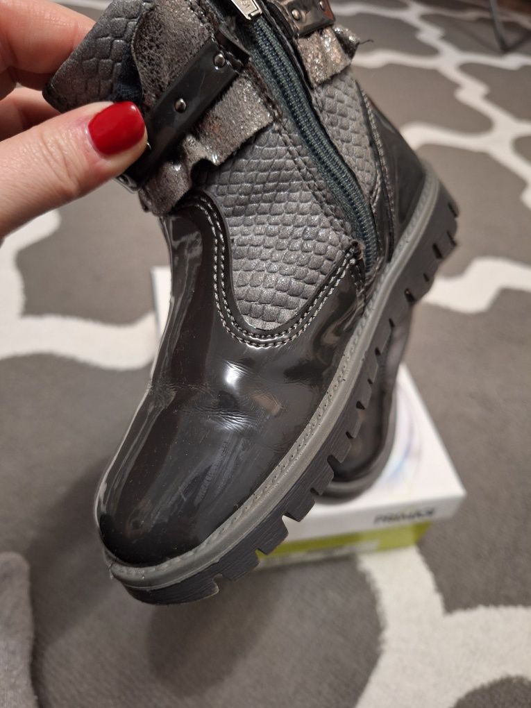 Trzewiki kozaki buty zimowe botki 26 primigi wkladka 17 cm