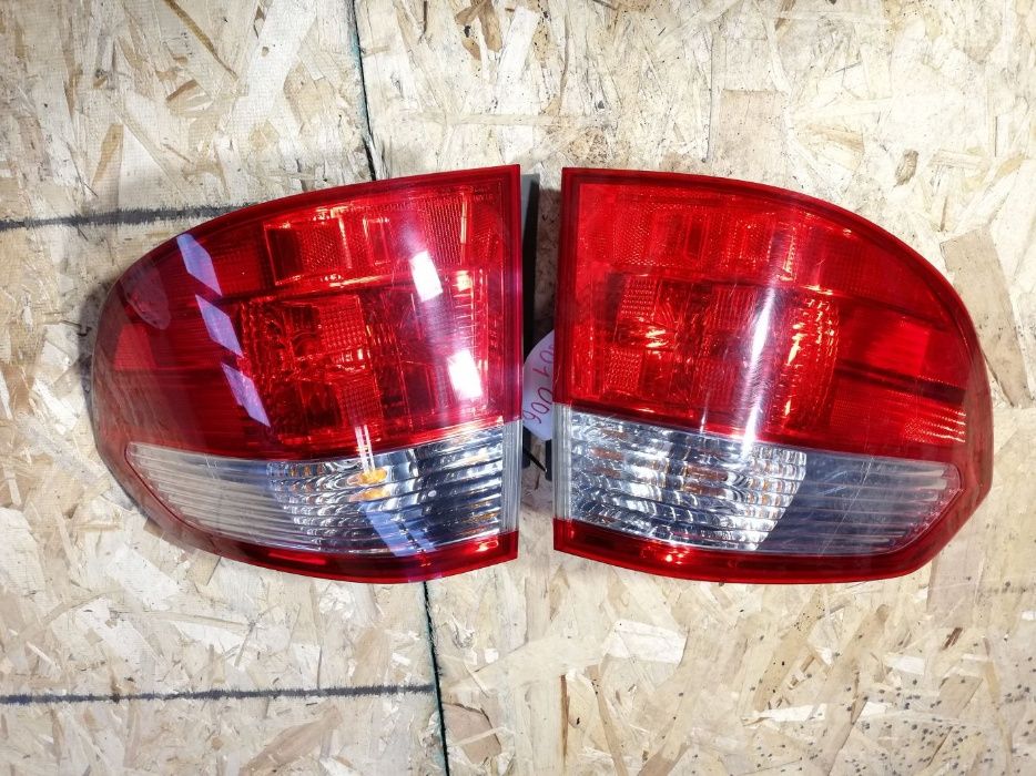 Lampa Honda Odyssey LEWA (uszkodzona) 05-08 r.