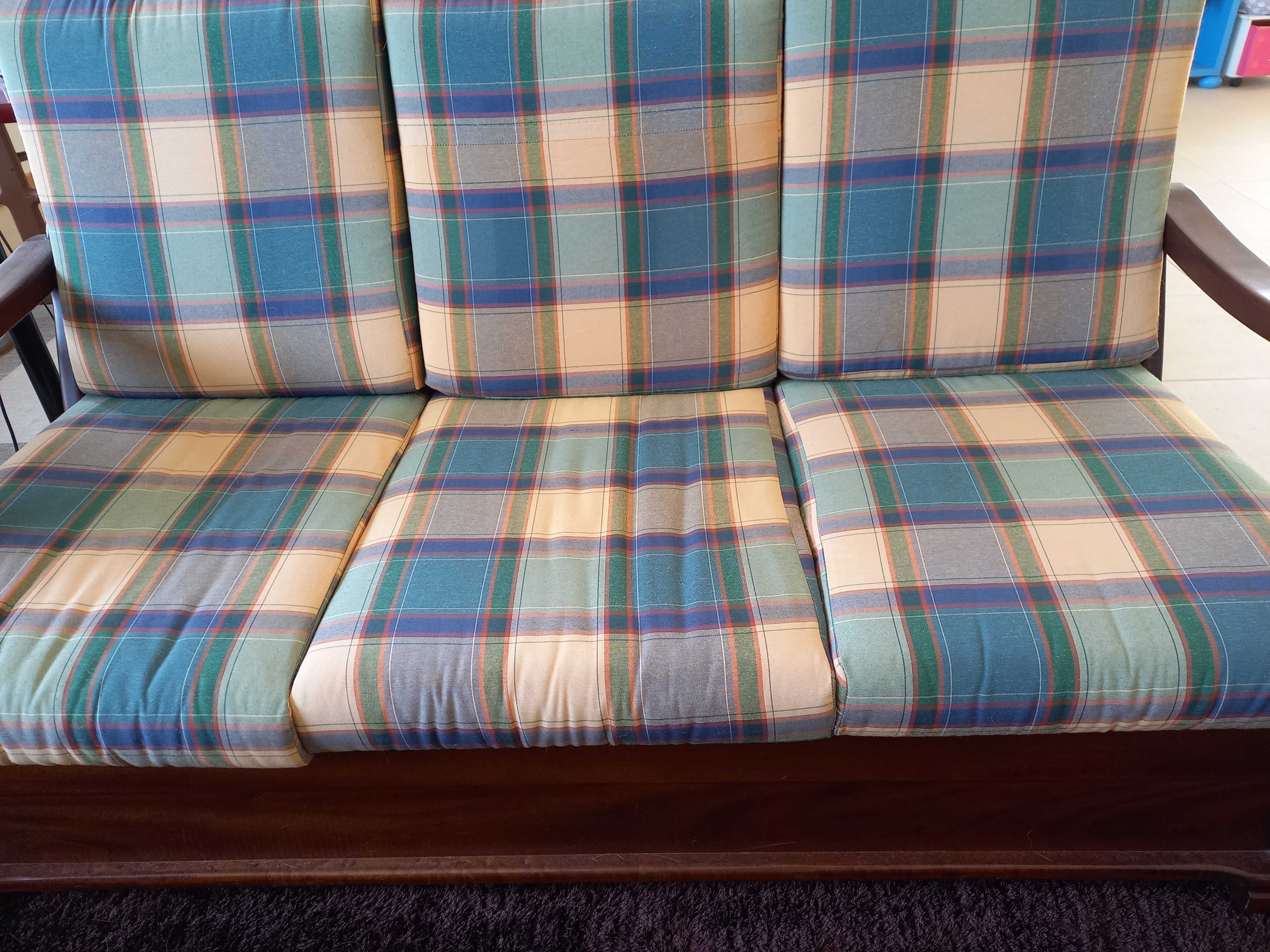 Conjunto de 3 Sofás