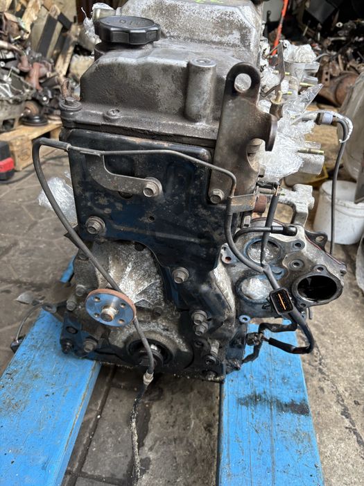 Silnik mitsubishi pajero III 3.2 did 4m41 00-06r słupek