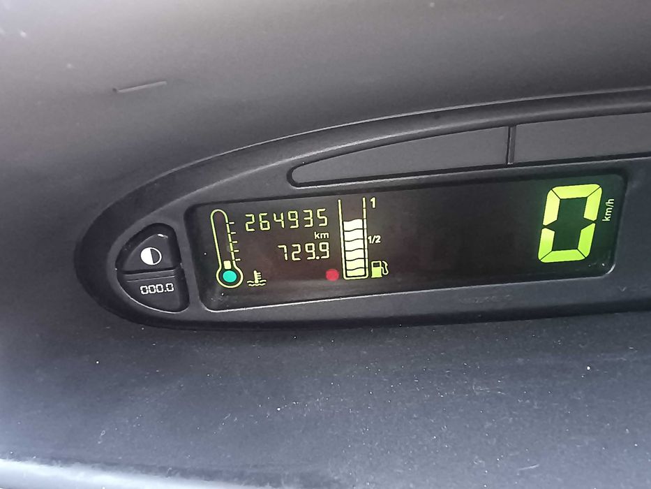 Citroen Xsara Picaso 2006 Rok Benzyna Gaz 1.6