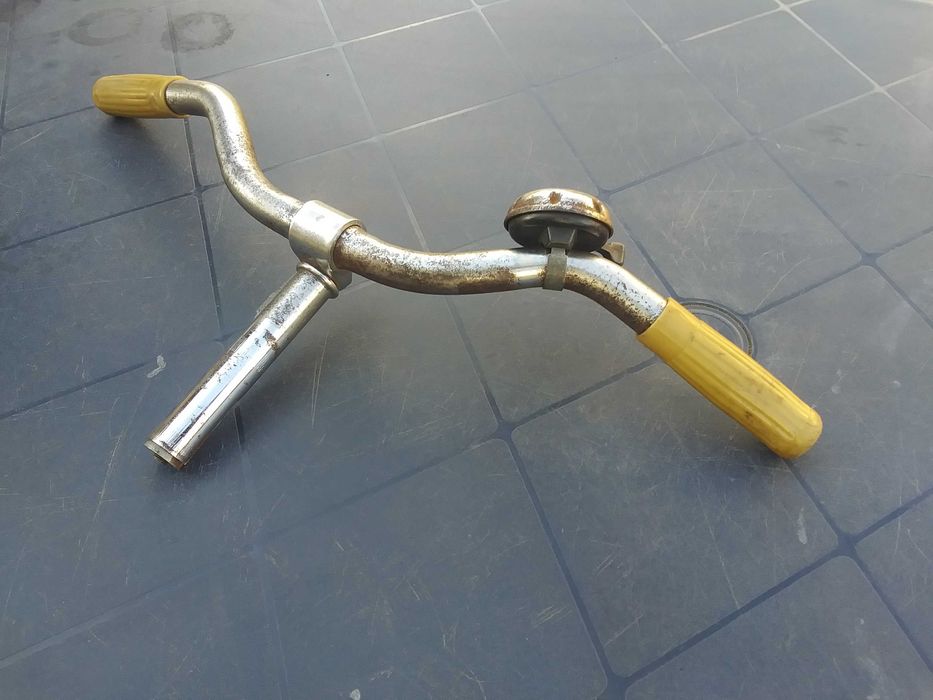 Stara kierownica do roweru sztyca stary rower kierownik zabytek z PRL