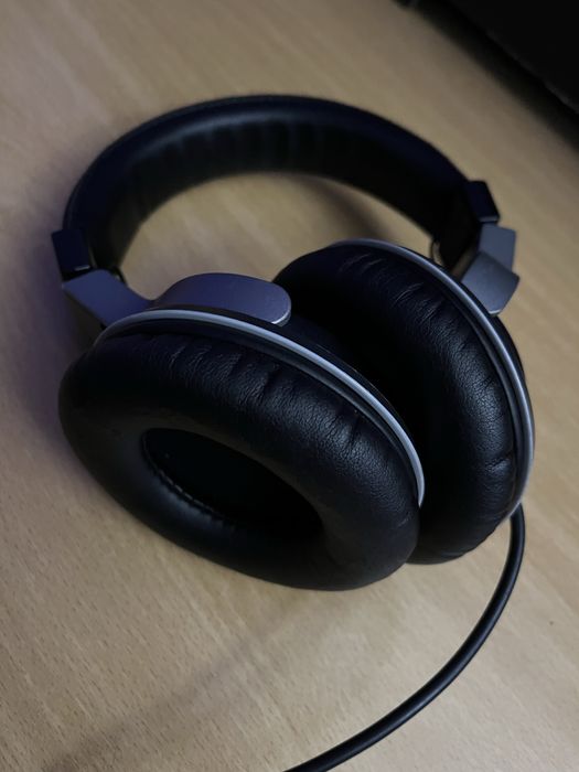 Headphones Yamaha HPH MT7