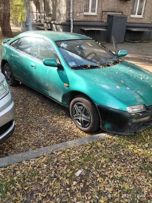 Продам авто мазда 323,,f