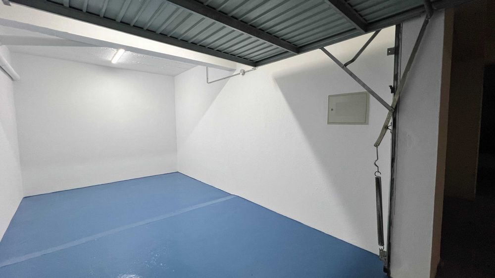 Garagem box em Pinhal Novo para arrendamento