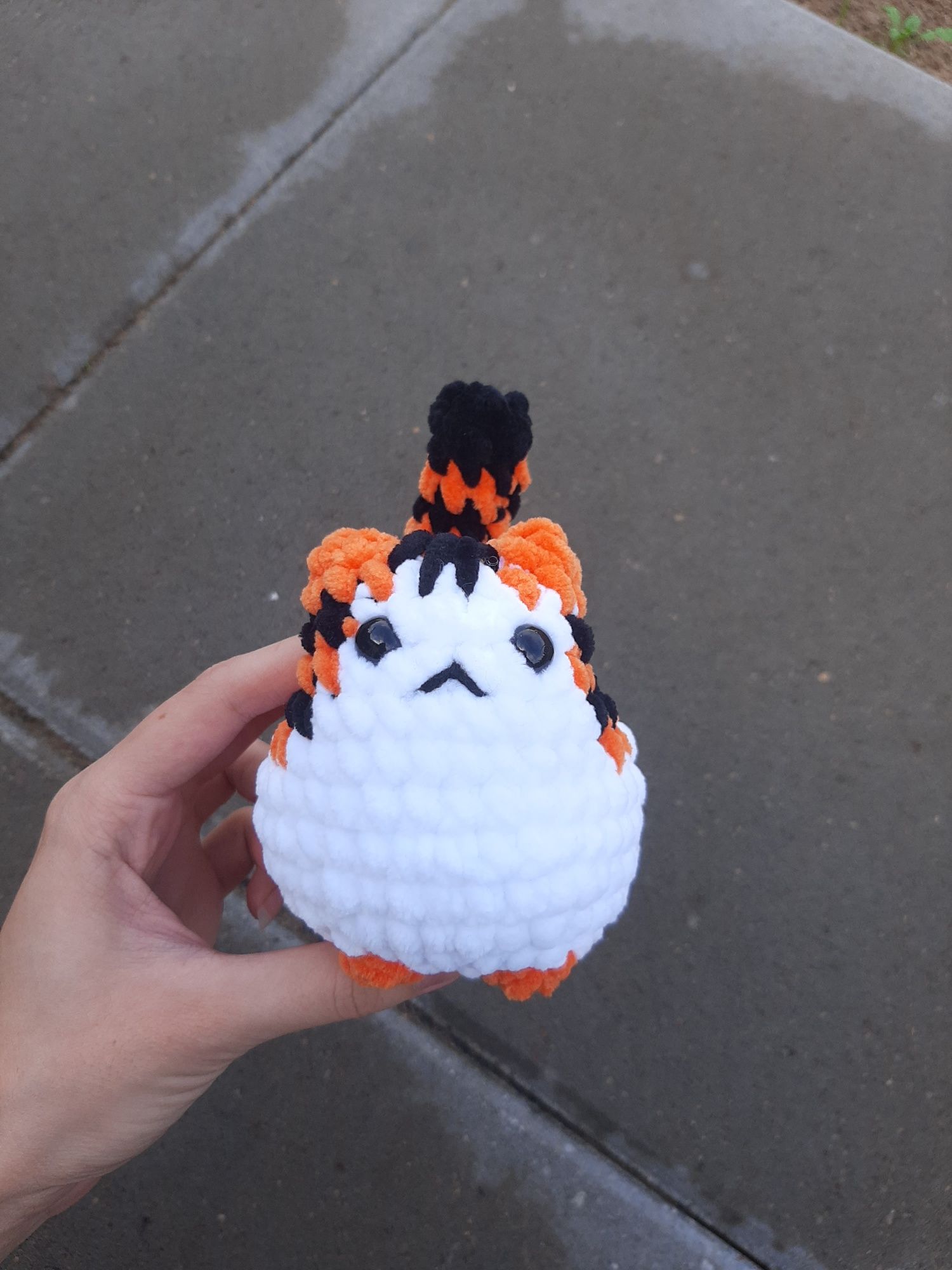 Trikolorka kotek na szydełku amigurumi