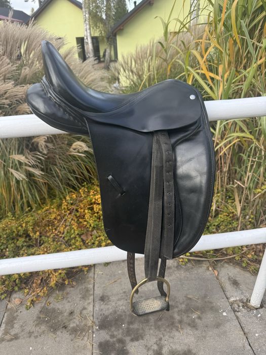 Siodlo ujezdzeniowe daw mag sylwester 17”