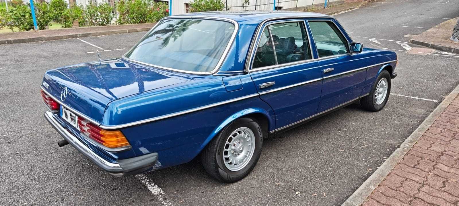 Mercedes W123 300D
