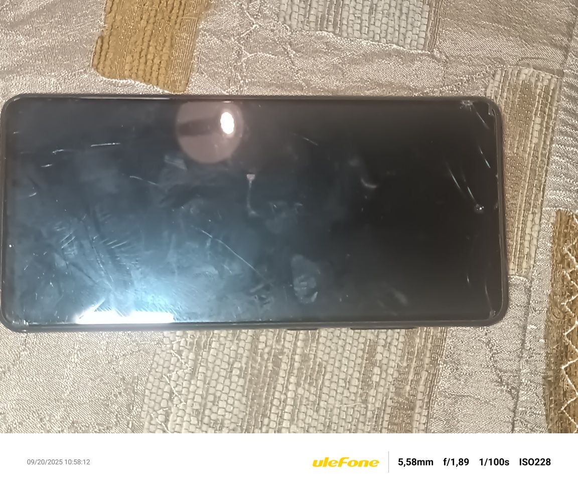 Samsung A52 работает
