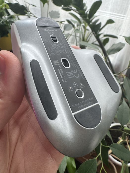 Продам мишку Logitech MX Master 3S