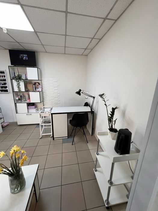 Оренда робочих місць у студії краси