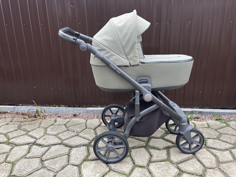 Коляска 2в1 Roan Bass Next