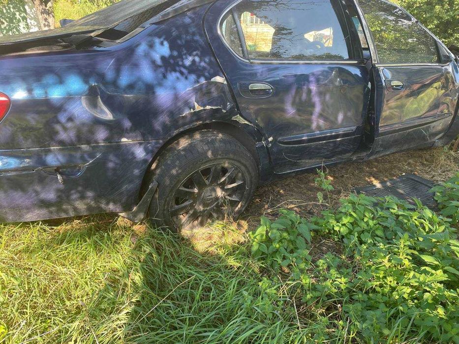 продам ціляком nissan maximaQX