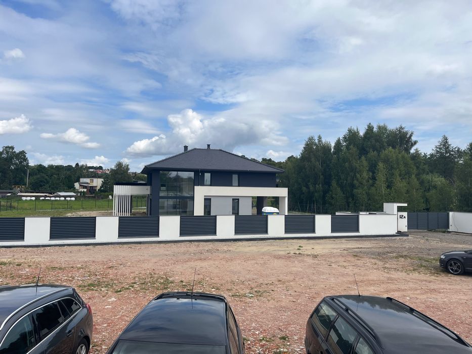 Remonty wykonczenia ocieplenie poddasza Cekolowanie i malowanie