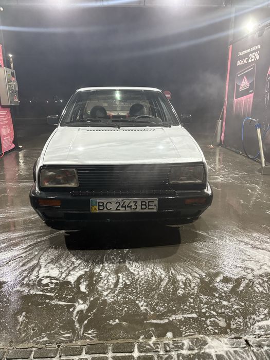 Volkswagen Jetta 2