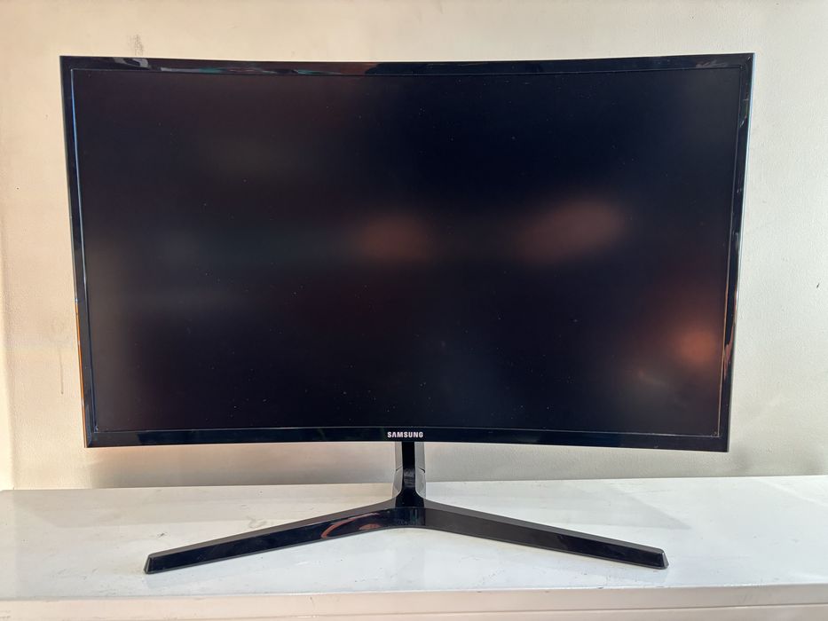 Monitor samsung 27 C27F396FHU
