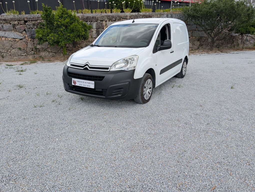 Citroen Berlingo iva dedutível