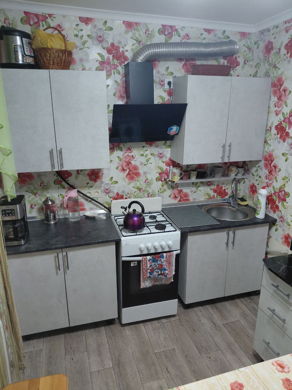 Продам 2х комн.  Чешка  - 52м2