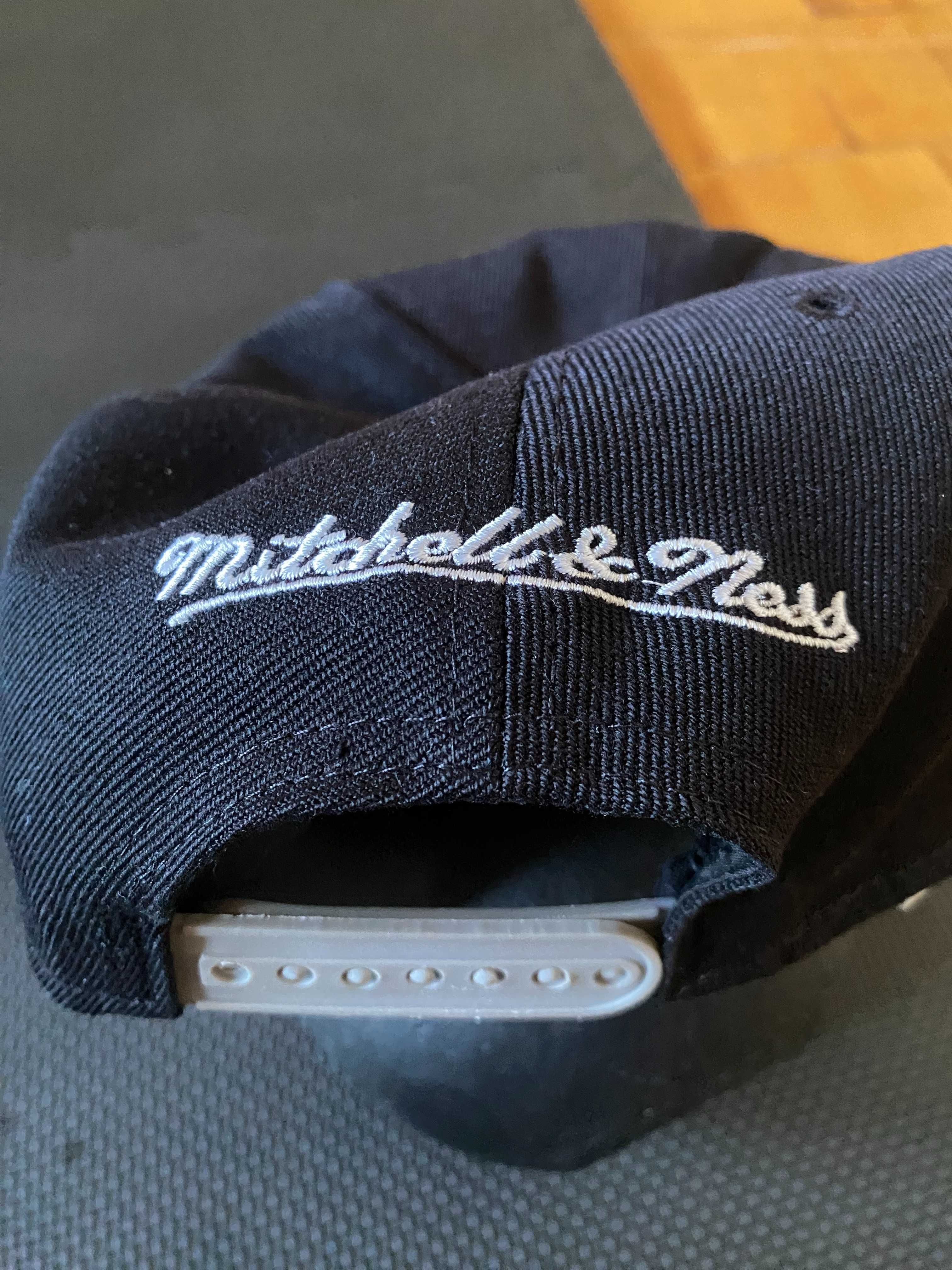 Кепка snapback Raiders Oaklend (Mitchell & Ness)