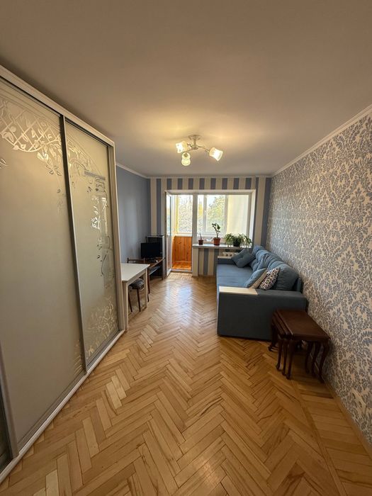 ДВРЗ Продаж 3 кім Алмаатинська З Ремонтом Дарниця