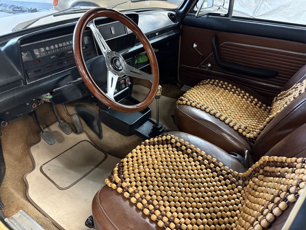 FIAT 125p piasek pustyni