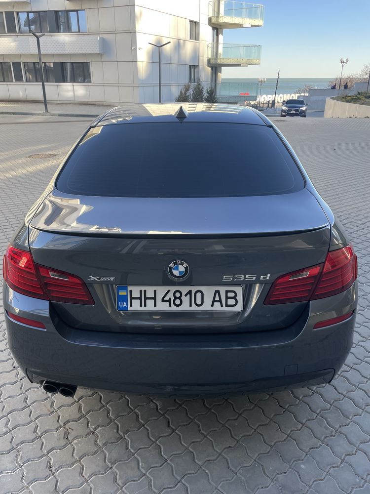 Продам BMW F10 2016