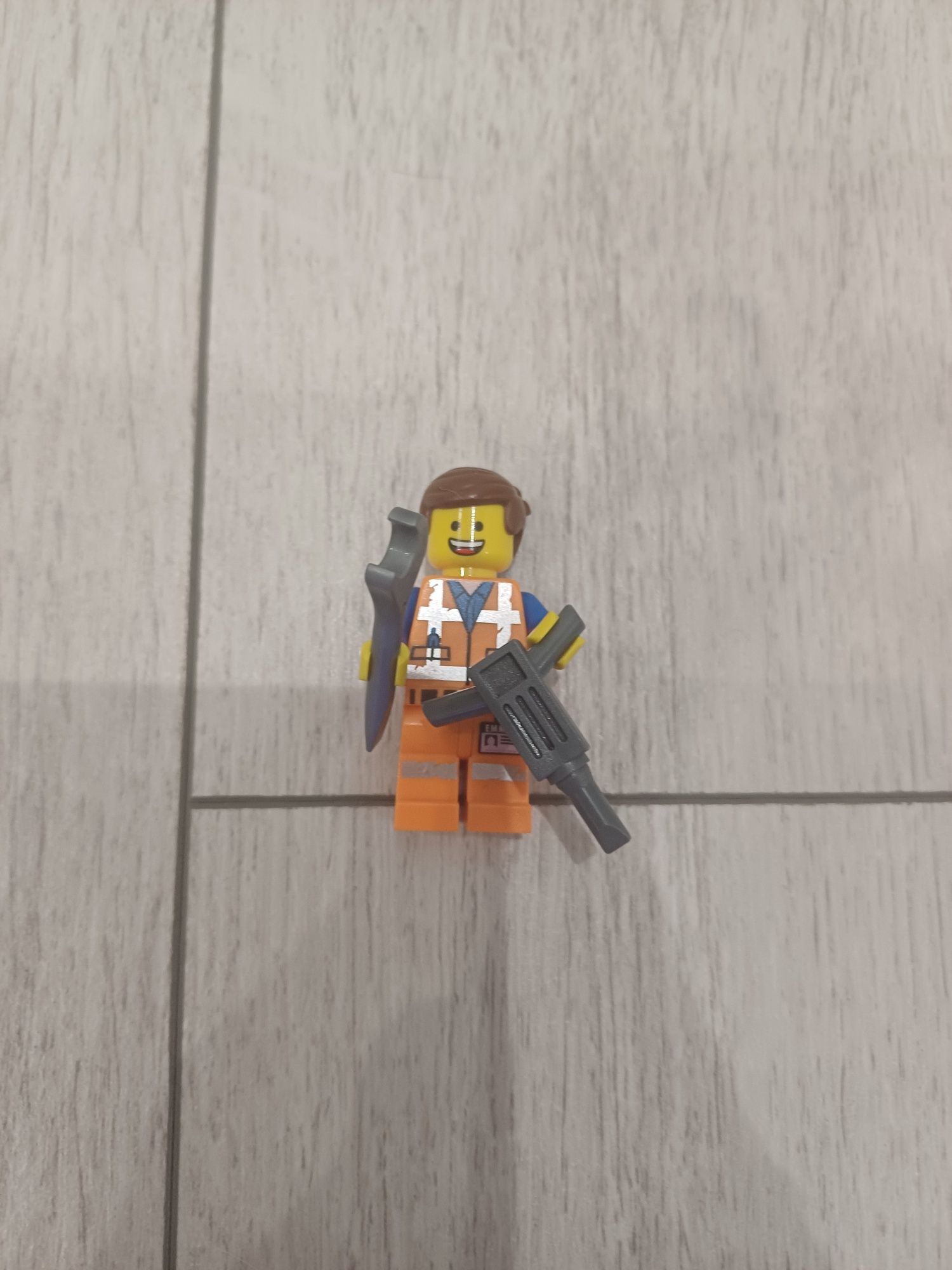 Figurka Lego Movie 2 Emmet + wyposażenie budowlane