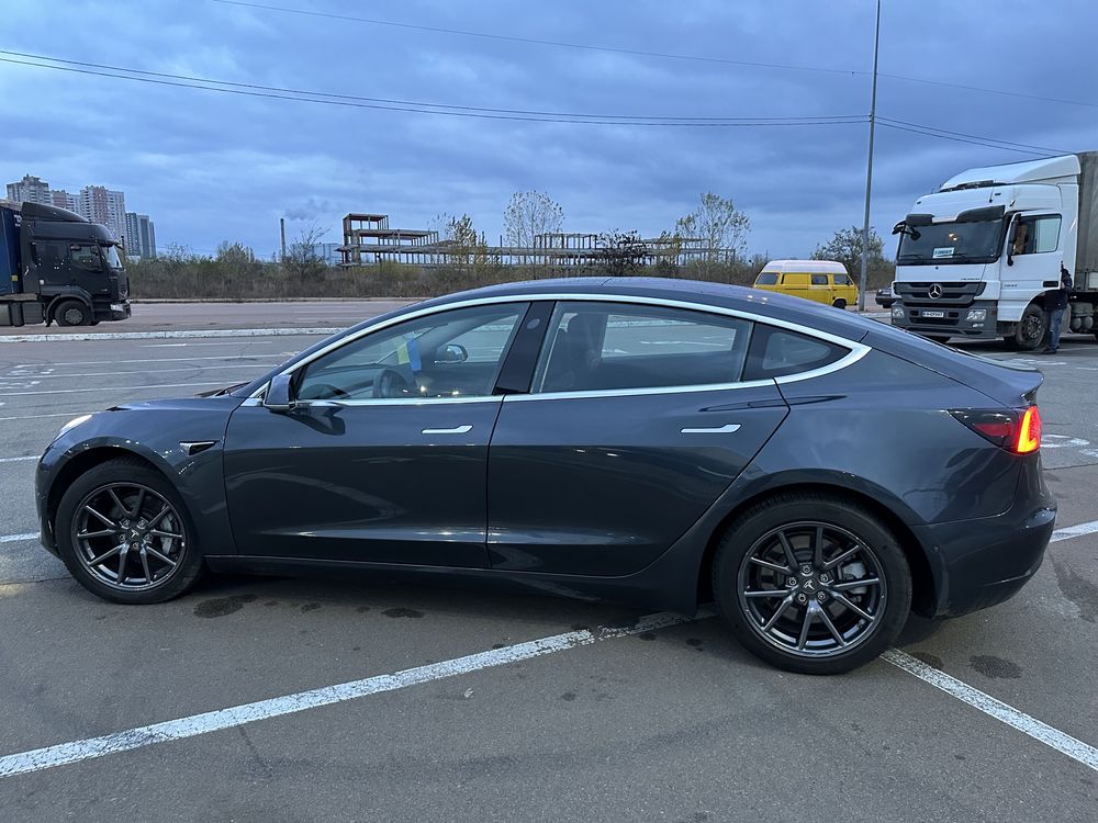 Tesla Model 3 , Long Range 75 kWt