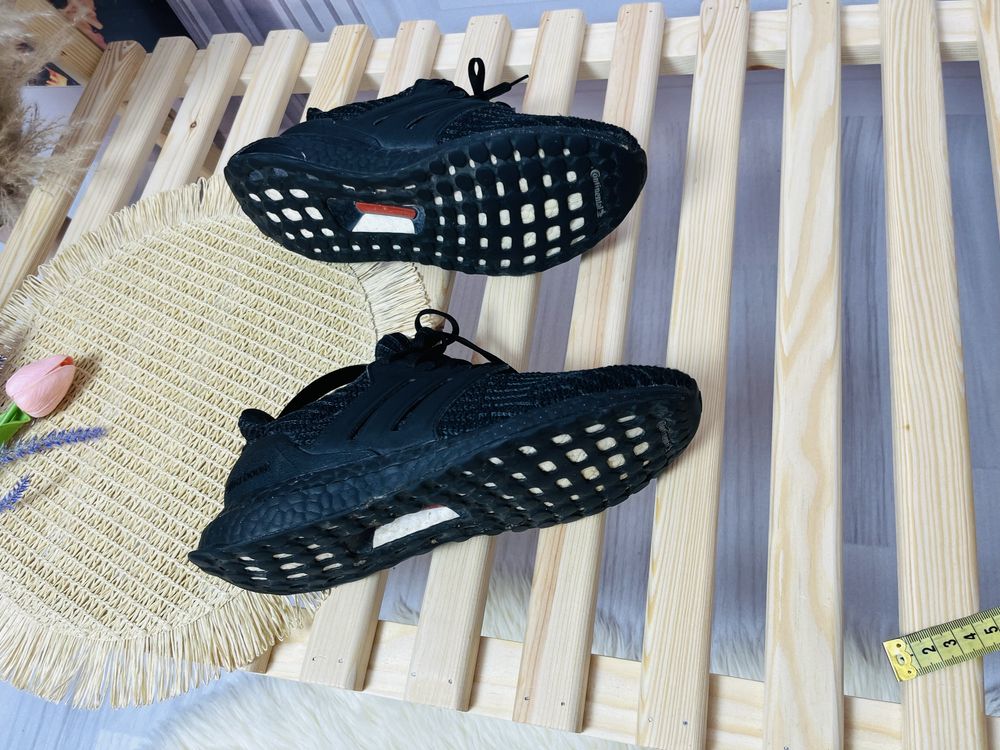 Кросівки adidas